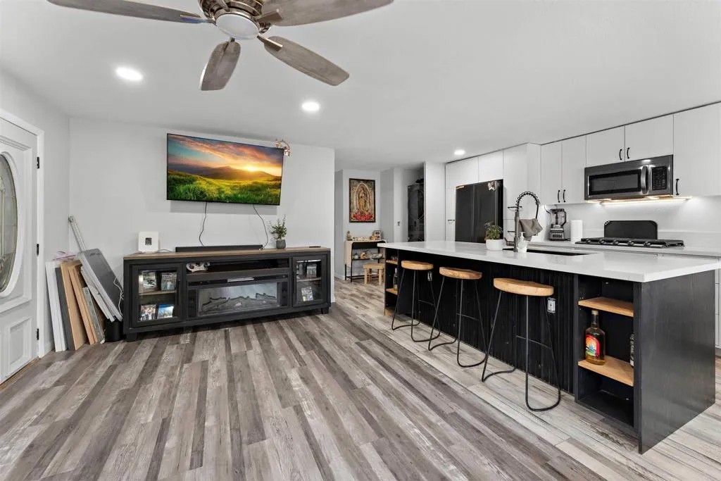 Photo of 1205 N Santa Fe Ave #50, Vista, CA 92084 (MLS # NDP2603135)