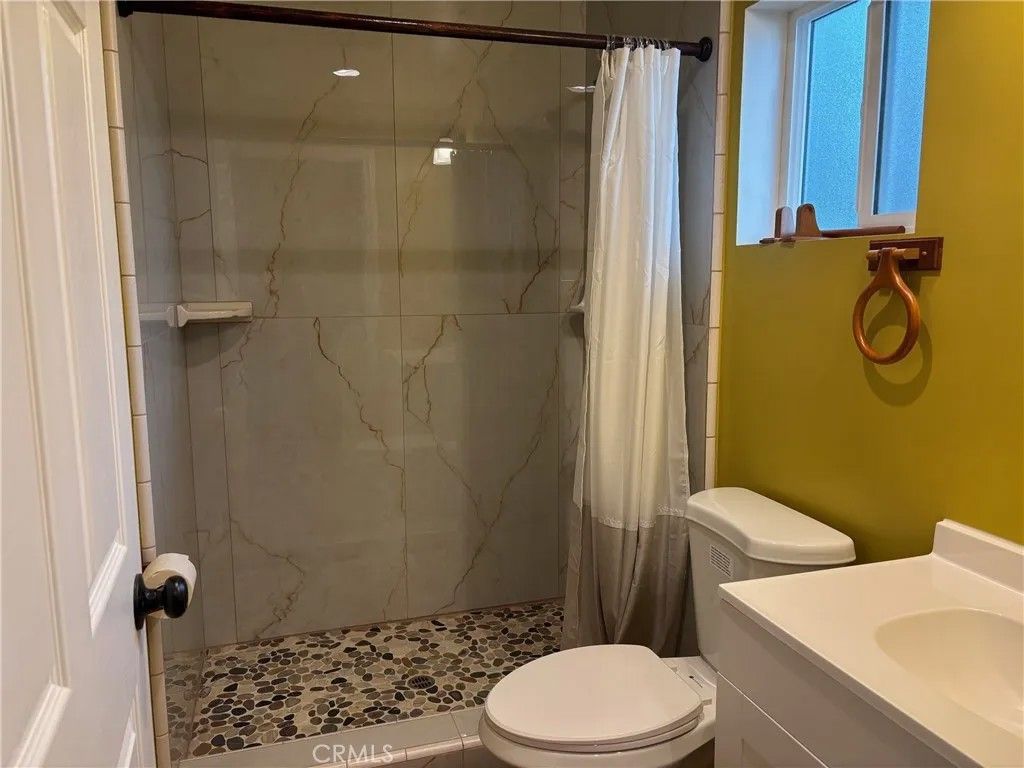 Photo of 21323 Conradi Ave, Torrance, CA 90502 (MLS # SB25267500)