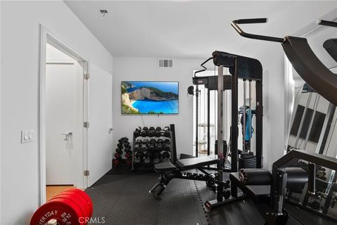 Tiny photo for 1056 N Joels Pl, Los Angeles, CA 90012 (MLS # IG25255131)