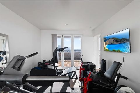 Tiny photo for 1056 N Joels Pl, Los Angeles, CA 90012 (MLS # IG25255131)