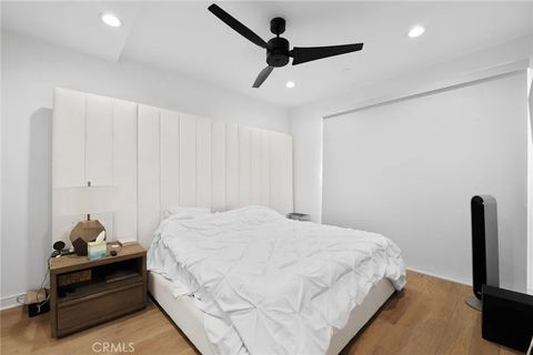 Tiny photo for 1056 N Joels Pl, Los Angeles, CA 90012 (MLS # IG25255131)