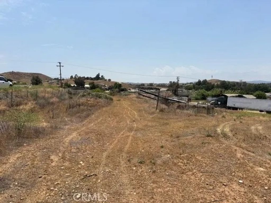 Photo of 24755 State Highway 74 Rd, Perris, CA 92570 (MLS # IG26001539)