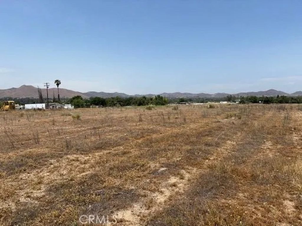 Photo of 24755 State Highway 74 Rd, Perris, CA 92570 (MLS # IG26001539)