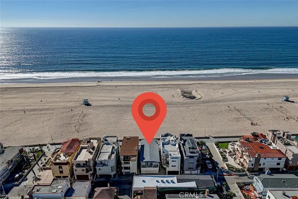Photo of 528 The Strand, Hermosa Beach, CA 90254 (MLS # SB26076996)