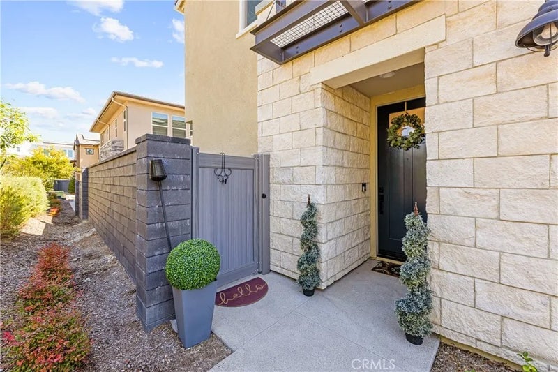 329 Moonflower Road