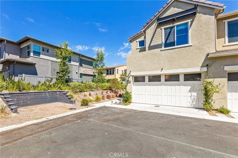 329 Moonflower Road