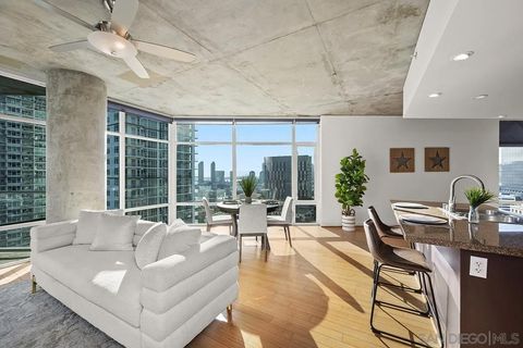 Tiny photo for 1080 Park Blvd #1315, San Diego, CA 92101 (MLS # 250043872)