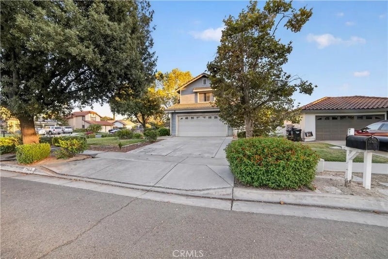 1270 Sherry Way