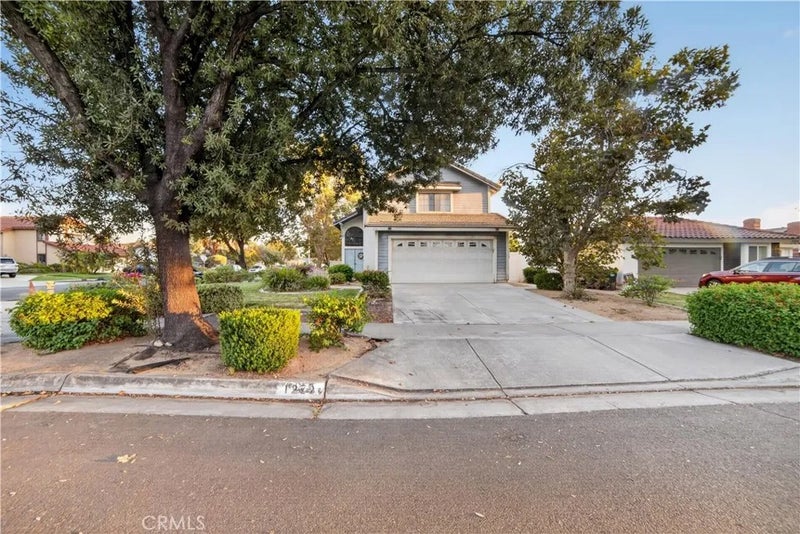 1270 Sherry Way