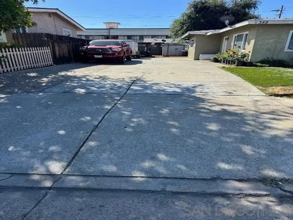 Photo of 351-355 W 8th Avenue, Escondido, CA 92025 (MLS # 260008793)