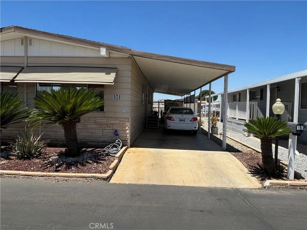 Photo of 655 E Main ST #101, San Jacinto, CA 92583 (MLS # IG26136053)