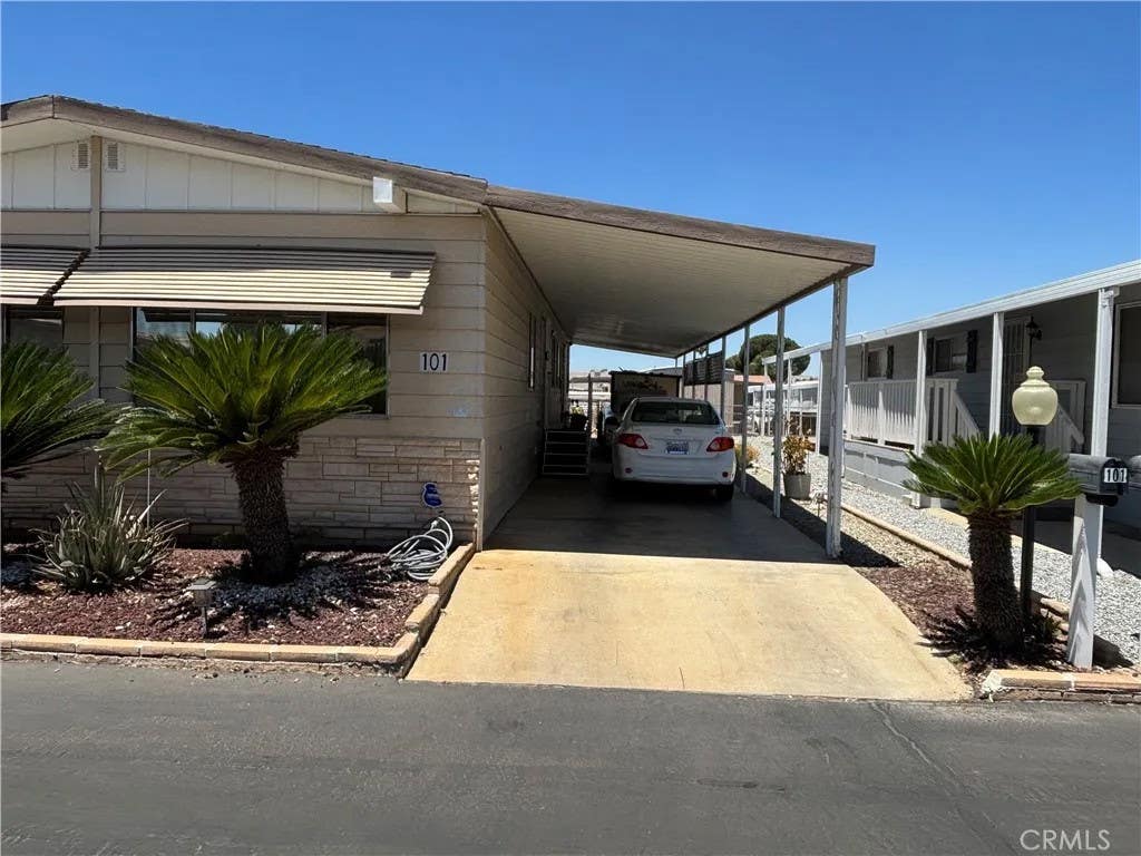 Photo of 655 E Main ST #101, San Jacinto, CA 92583 (MLS # IG26136053)