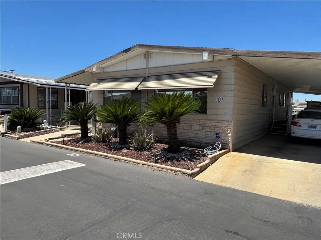 Photo of 655 E Main ST #101, San Jacinto, CA 92583 (MLS # IG26136053)