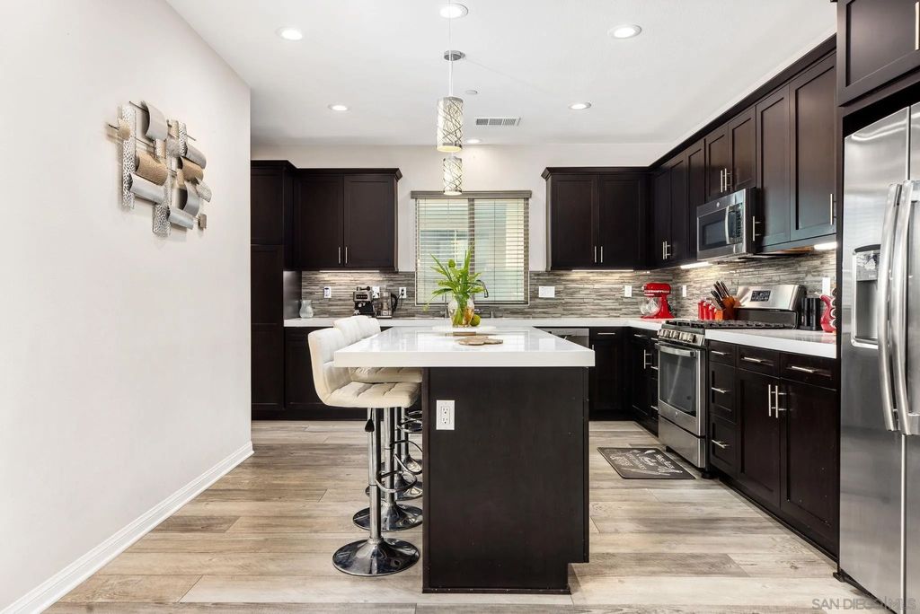 Photo of 2018 Avenida Artana, Chula Vista, CA 91913 (MLS # 250043949)