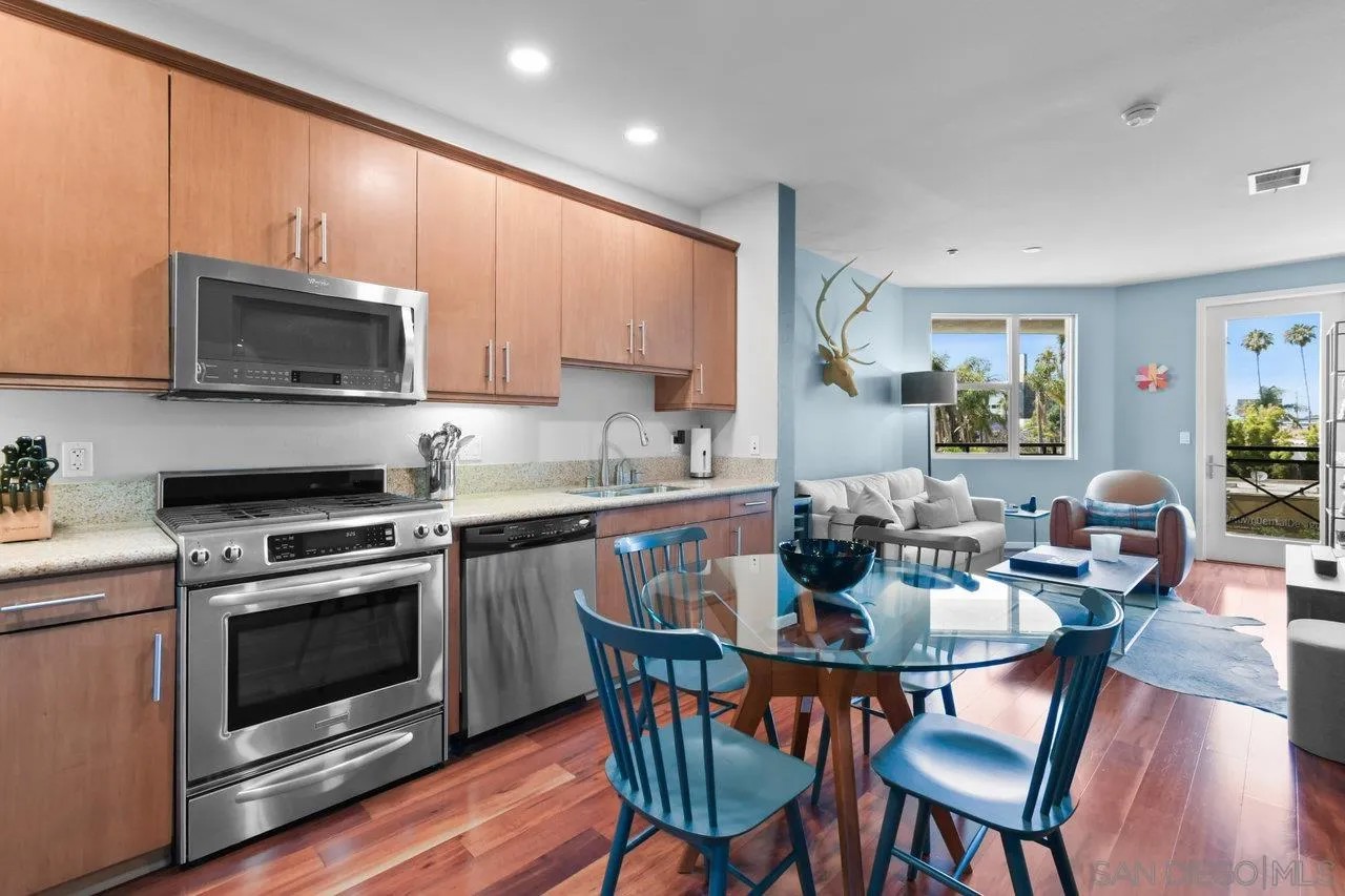 3687 4Th Ave 315