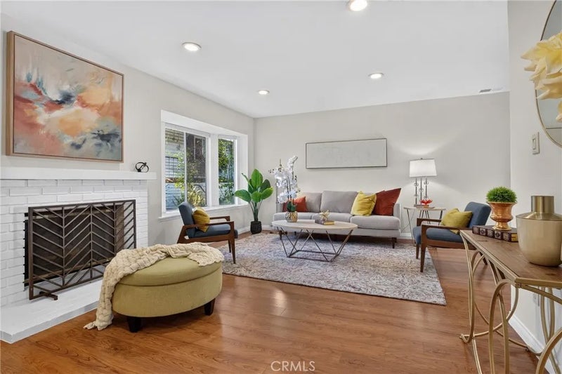 20730 Devonshire D