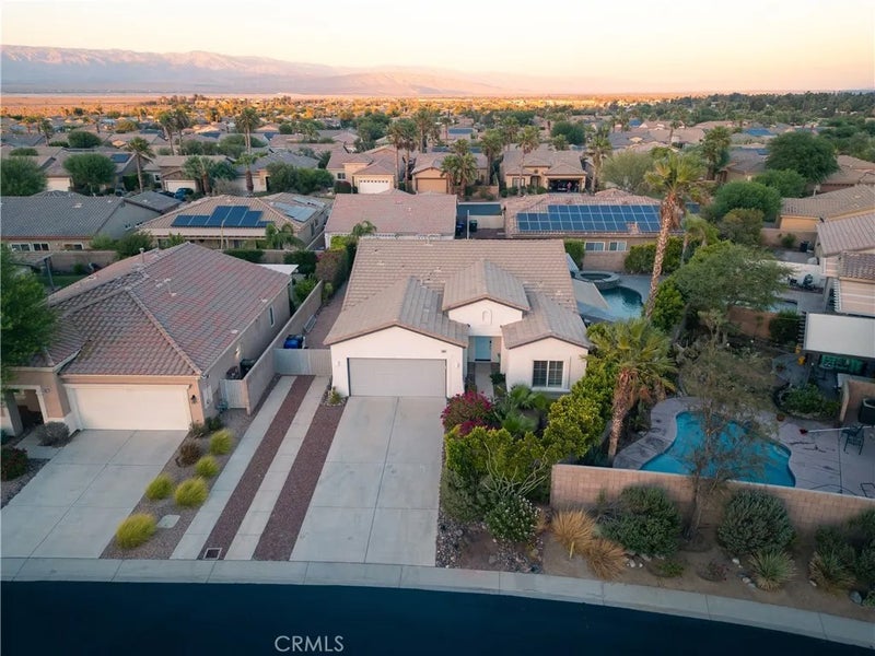 1090 Palmas Ridge