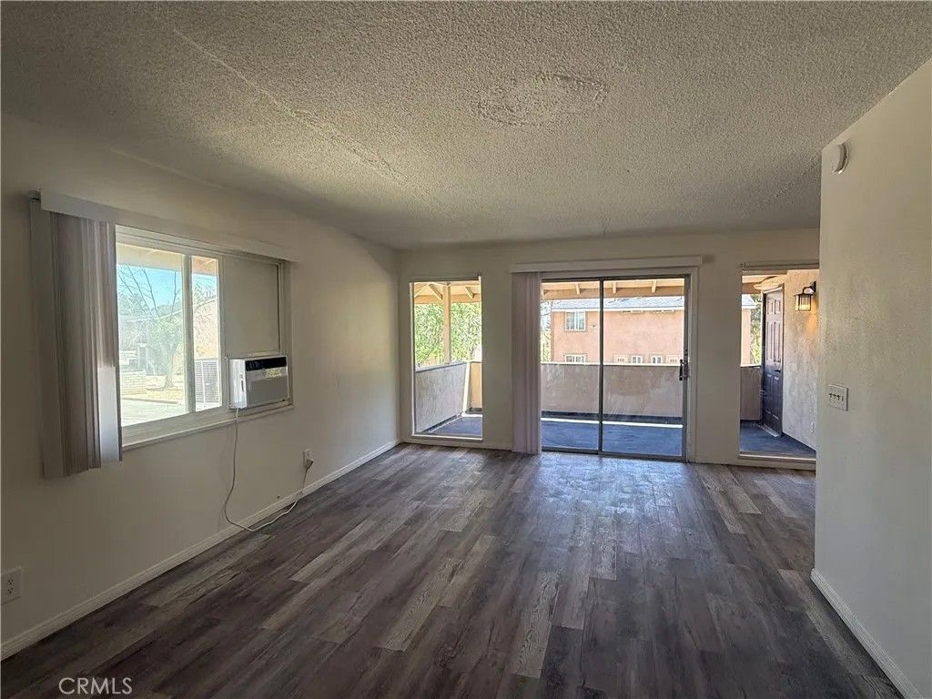 Photo of 21301 Lake Shore #8, California City, CA 93505 (MLS # SR26094378)