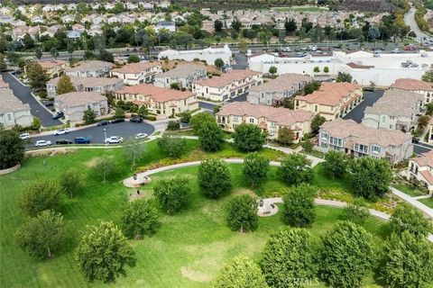 Tiny photo for 28771 Calle De La Paz Dr, Valencia, CA 91354 (MLS # SR25248222)