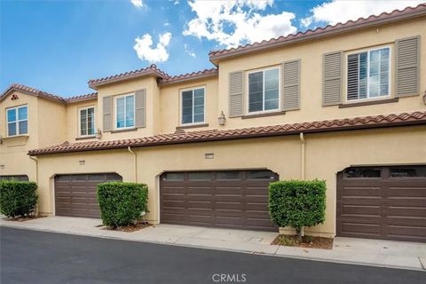 Tiny photo for 28771 Calle De La Paz Dr, Valencia, CA 91354 (MLS # SR25248222)