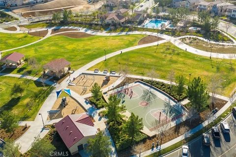 Tiny photo for 28771 Calle De La Paz Dr, Valencia, CA 91354 (MLS # SR25248222)