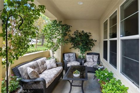 Tiny photo for 28771 Calle De La Paz Dr, Valencia, CA 91354 (MLS # SR25248222)