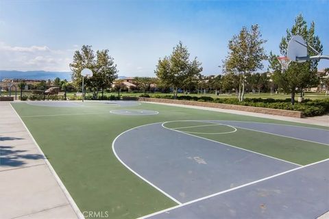 Tiny photo for 28771 Calle De La Paz Dr, Valencia, CA 91354 (MLS # SR25248222)