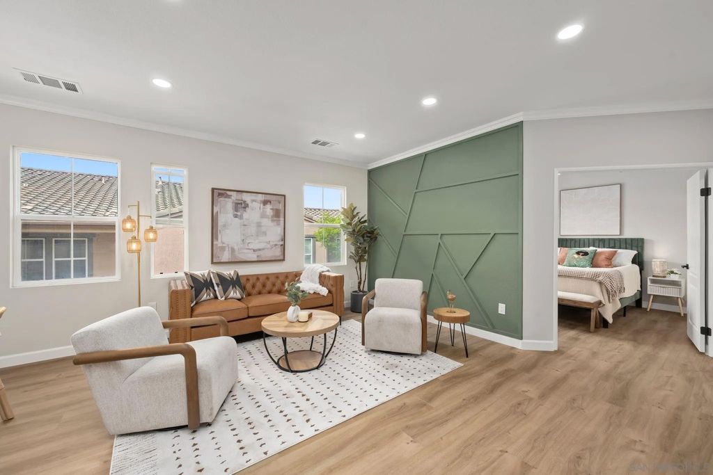 Photo of 12665 Creekview Dr #140, San Diego, CA 92128 (MLS # 250045187)