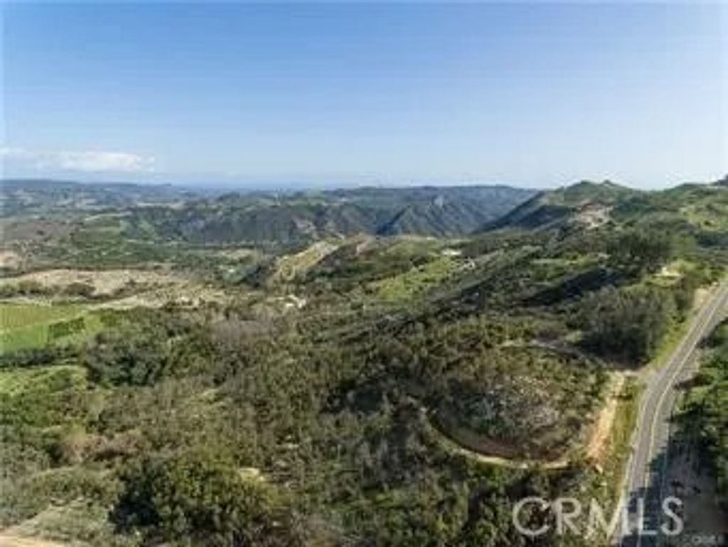Photo of 0 Los Gatos, Temecula, CA 92590 (MLS # SW26089587)