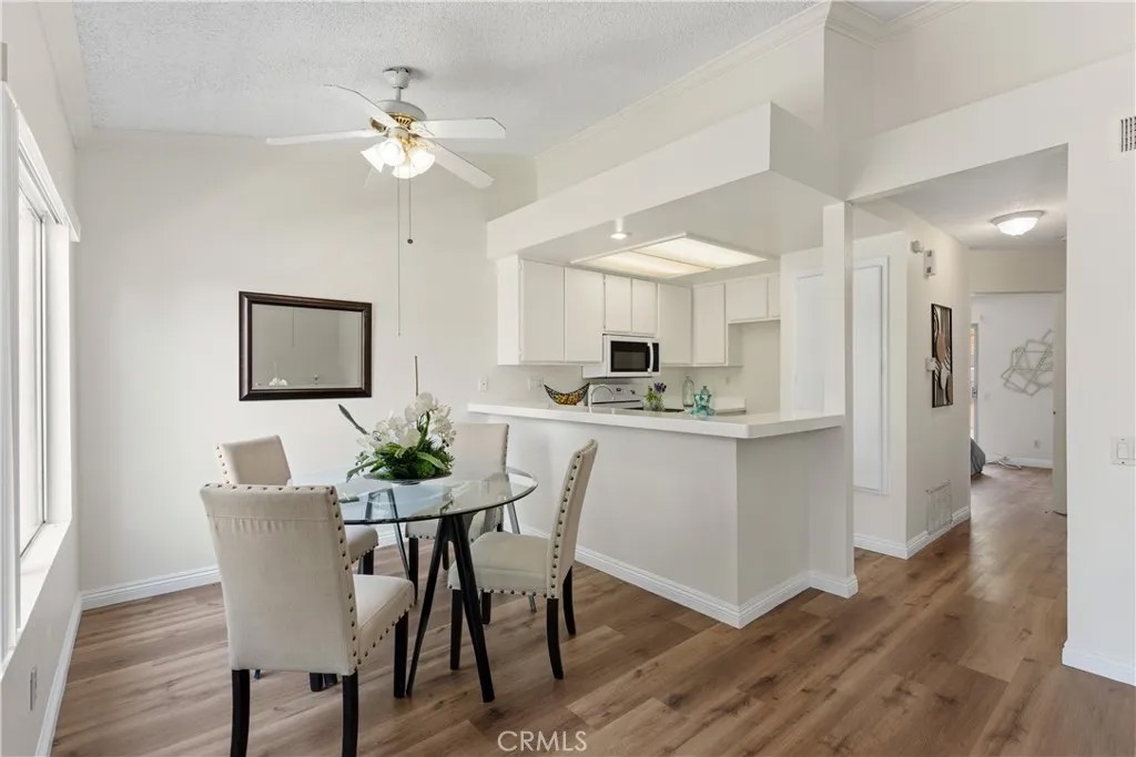 1015 Margarita D202
