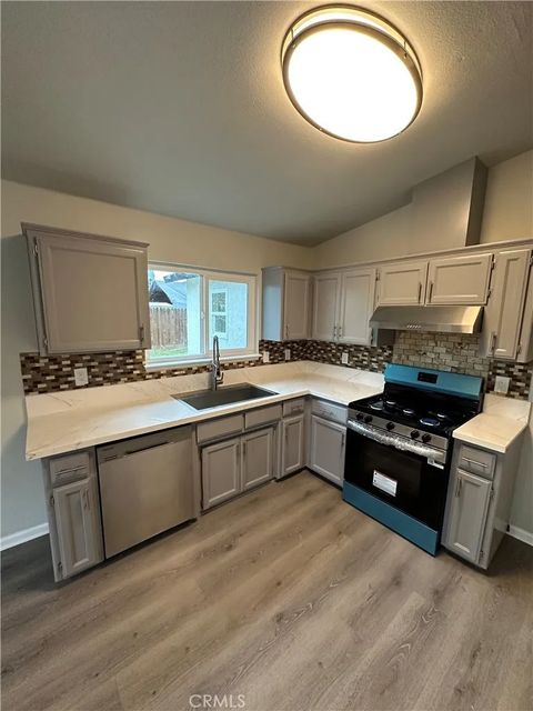 Photo of 13746 Walker St, Unknown, CA 93202 (MLS # PW25273527)