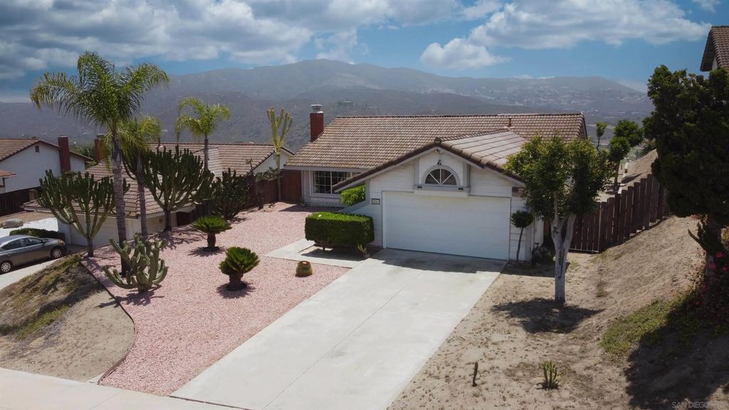 Photo of 2552 Wind River Rd, El Cajon, CA 92019 (MLS # 260003265)