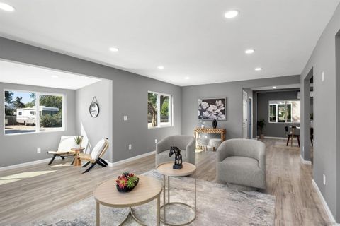 2235 Toub St Ramona CA 92065