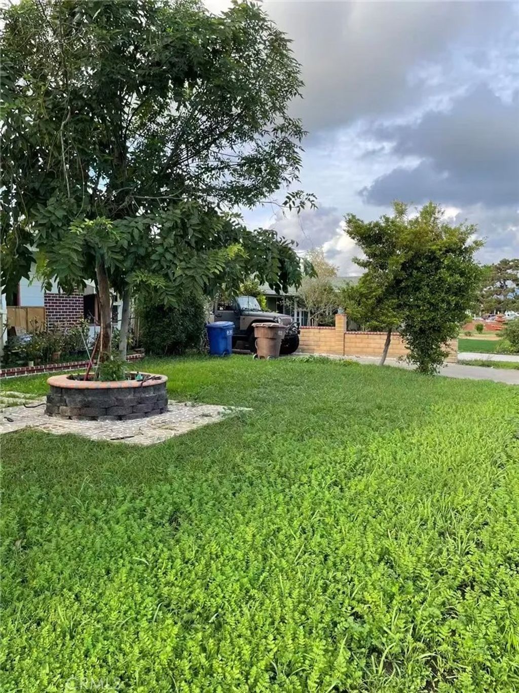 Photo of 611 Santo Oro Ave, La Puente, CA 91744 (MLS # AR26015111)