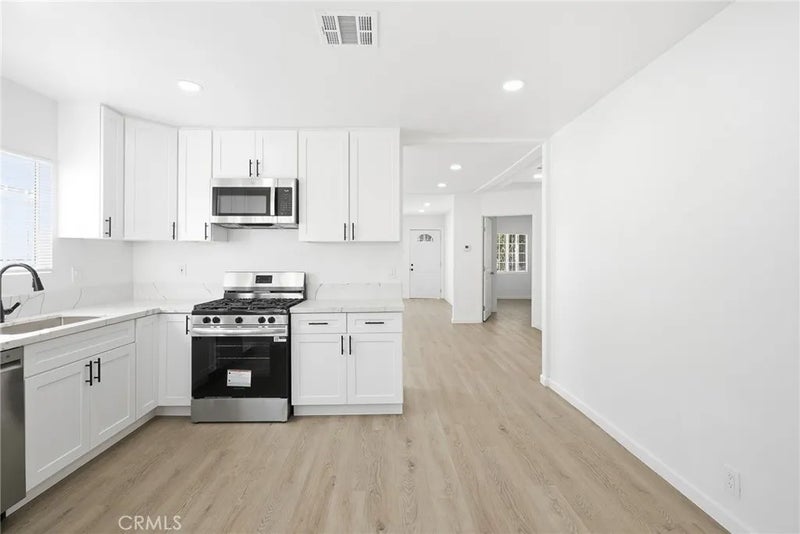3473 W 63rd