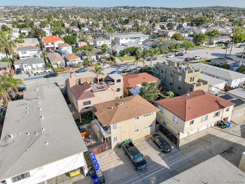 1141-47 Reed Ave.