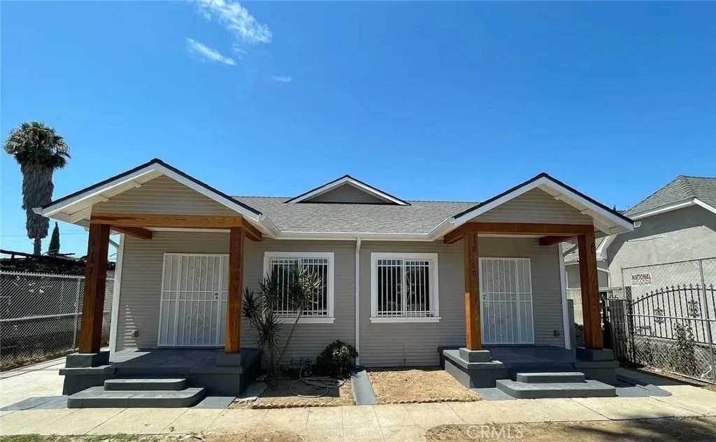 Photo of 1167 Berendo St, Los Angeles, CA 90029 (MLS # TR26006454)