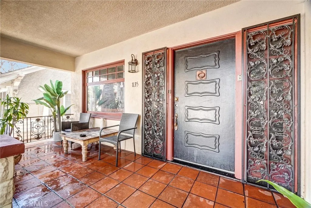 835 French Street
