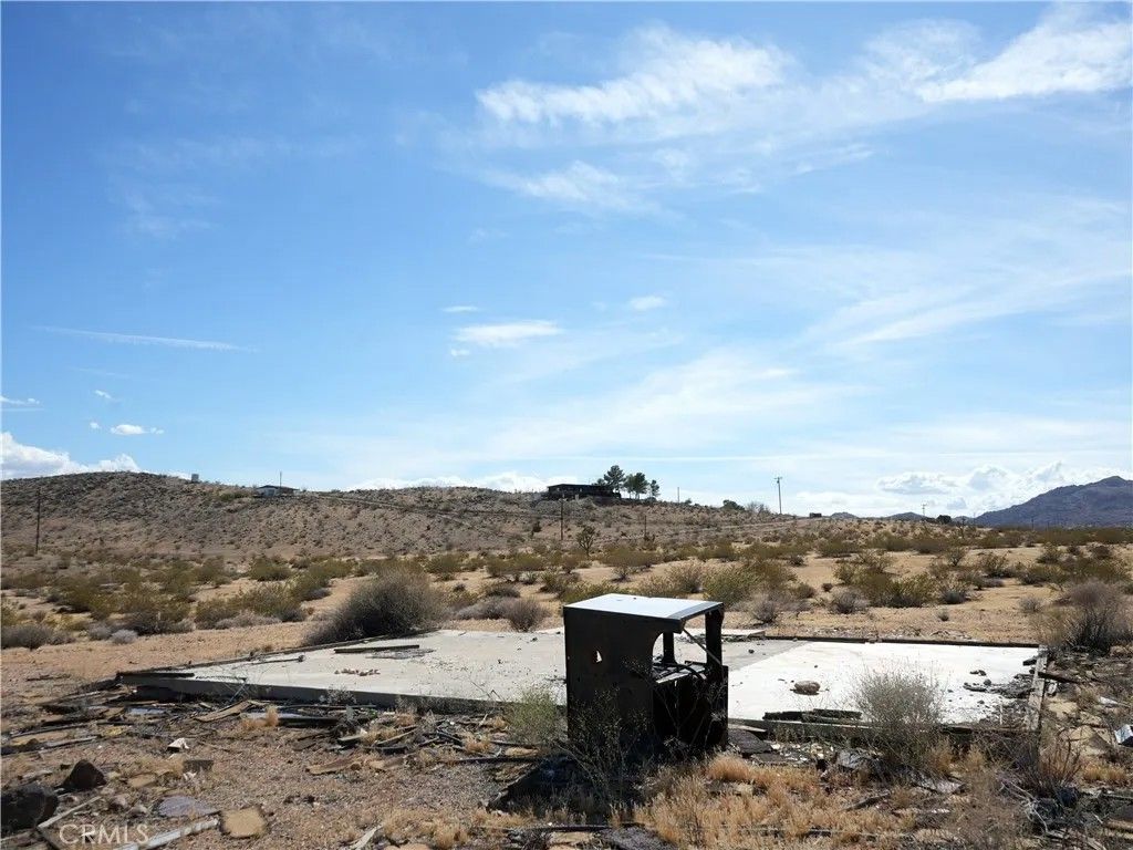 Photo of 0 Belmont, Joshua Tree, CA 92252 (MLS # JT26078084)