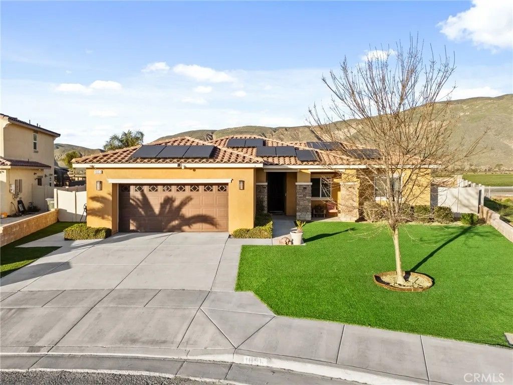 Photo of 1851 Stream Pointe, San Jacinto, CA 92582 (MLS # IG26019179)