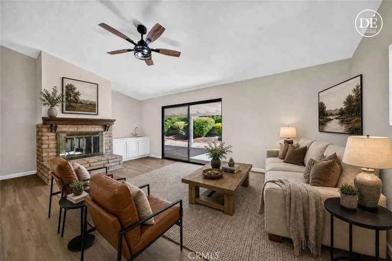 1320 Hickory
