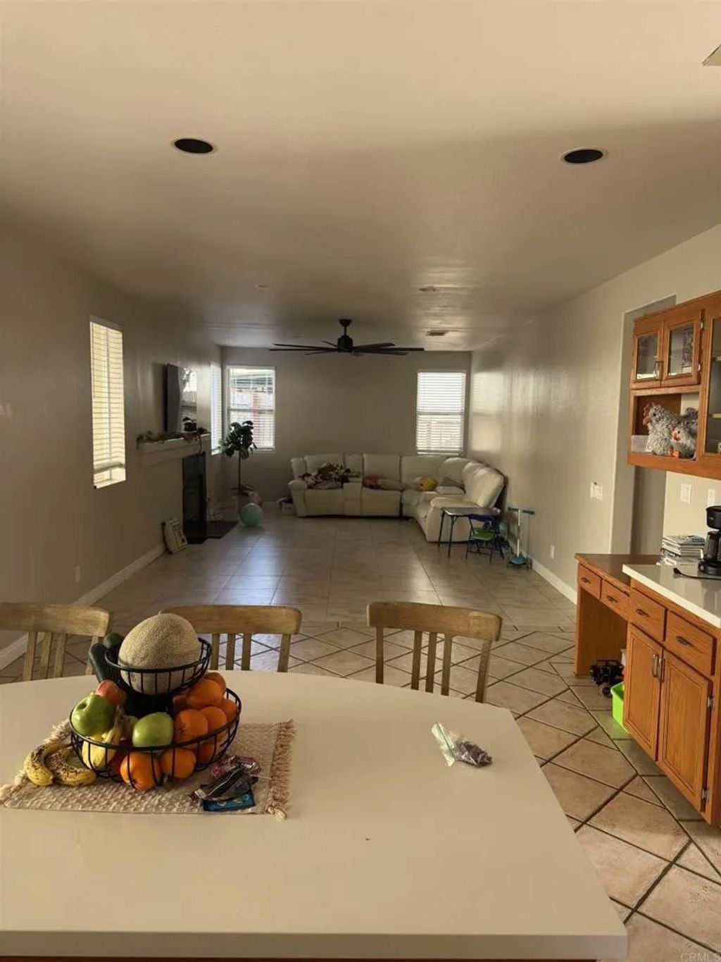 Photo of 907 Camino Del Sol, Chula Vista, CA 91910 (MLS # PTP2508578)