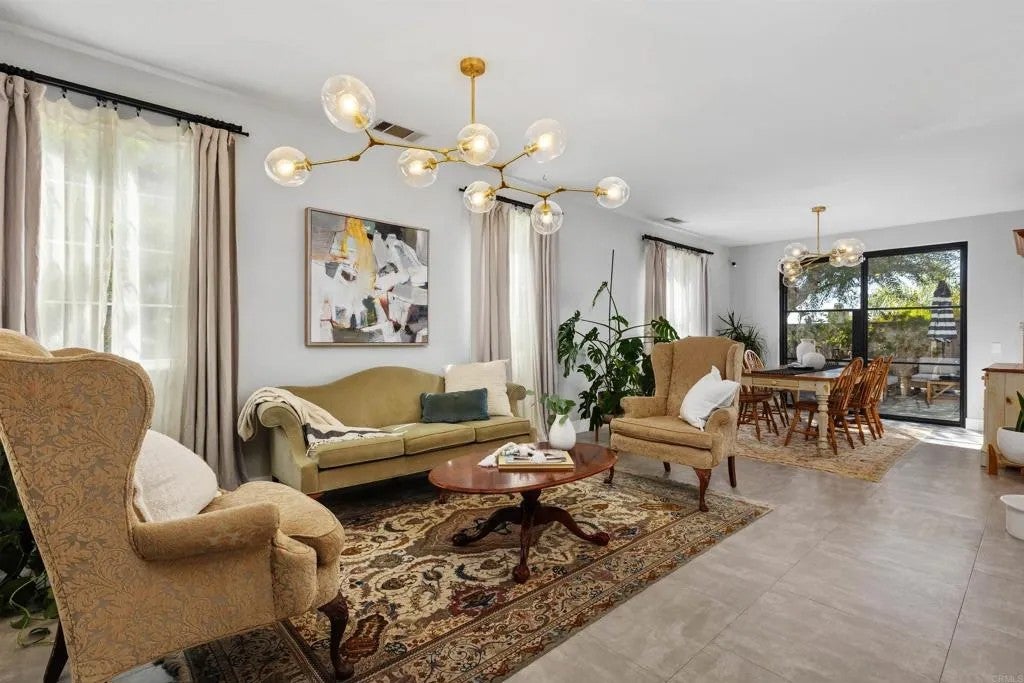 6069 Paseo Monona