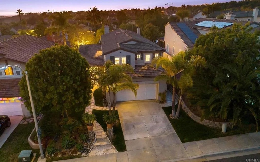 6069 Paseo Monona