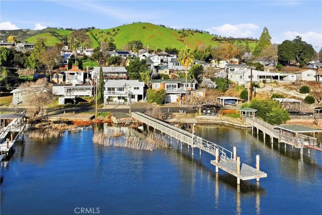 Photo of 13680 Lower Lakeshore Dr, Clearlake, CA 95422 (MLS # LC26033263)