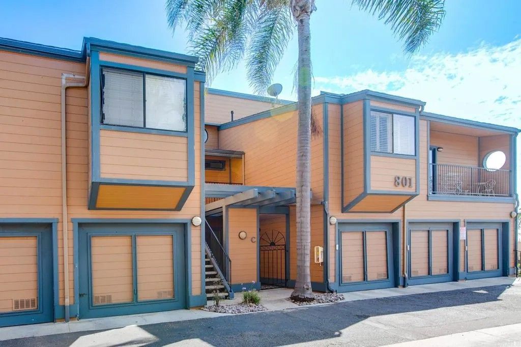 Photo of 801 Kalpati Circle #C, Carlsbad, CA 92008 (MLS # NDP2509510)