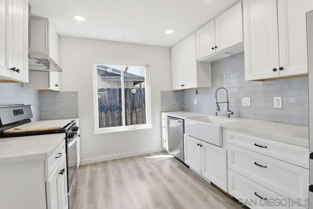 Photo of 10425 Nate Way, Santee, CA 92071 (MLS # 260005895)