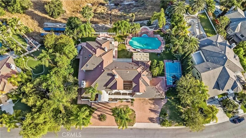 21866 Buckskin Drive
