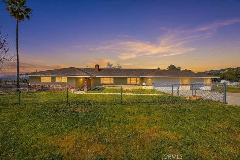 Photo of 10022 Fremont St, Yucaipa, CA 92399 (MLS # IG26061327)