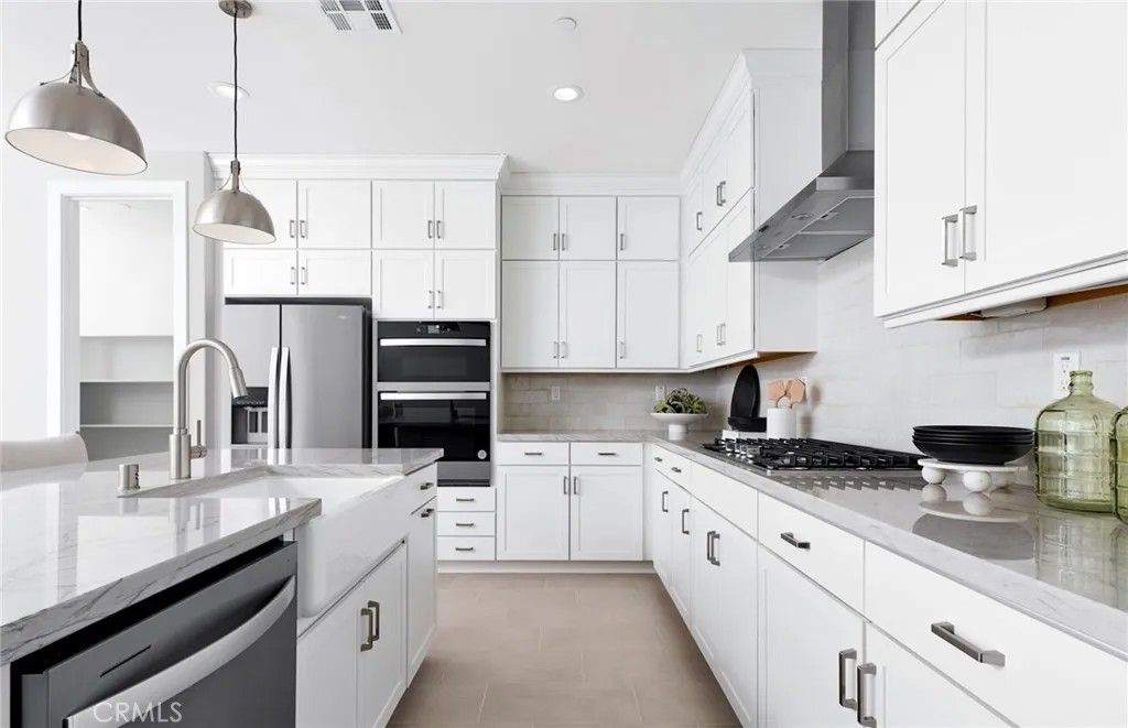 Photo of 4033 Hudson Lane, Lake Elsinore, CA 92530 (MLS # IV26041682)